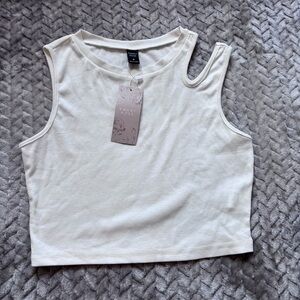 NWT Emery Rose cream cropped tank top size Medium
